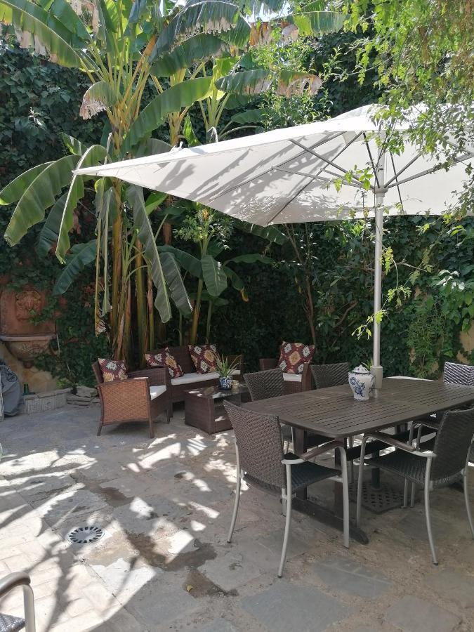 Apartamentos El Patio Andaluz Χέρεζ Εξωτερικό φωτογραφία