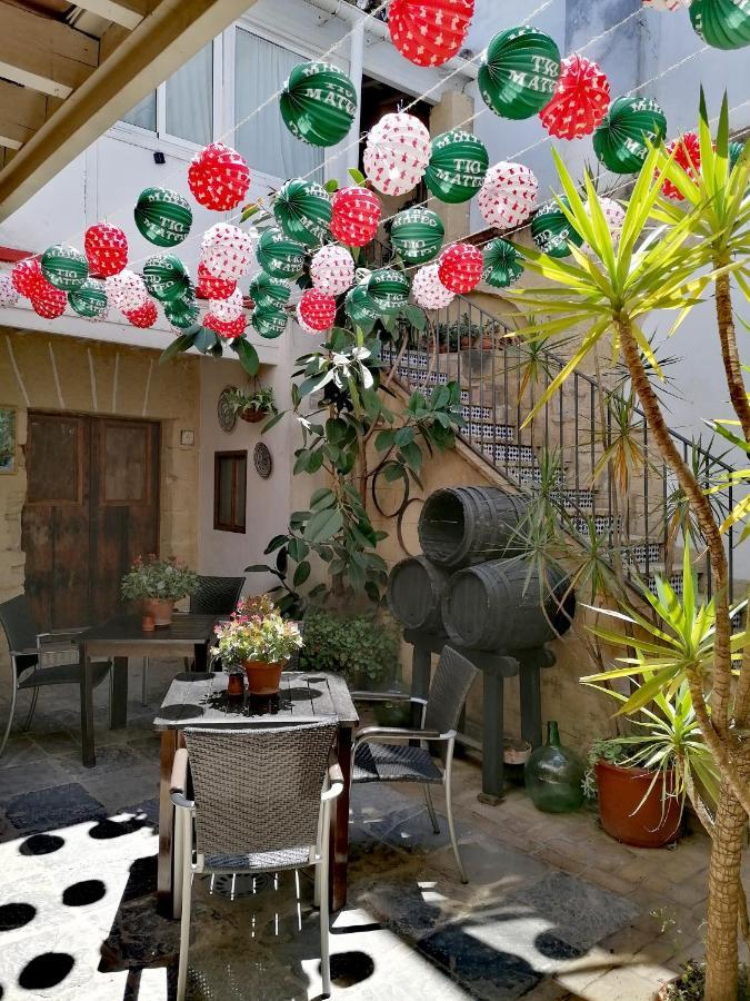 Apartamentos El Patio Andaluz Χέρεζ Εξωτερικό φωτογραφία