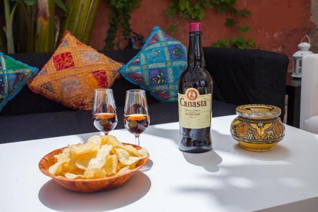 Apartamentos El Patio Andaluz Χέρεζ Εξωτερικό φωτογραφία